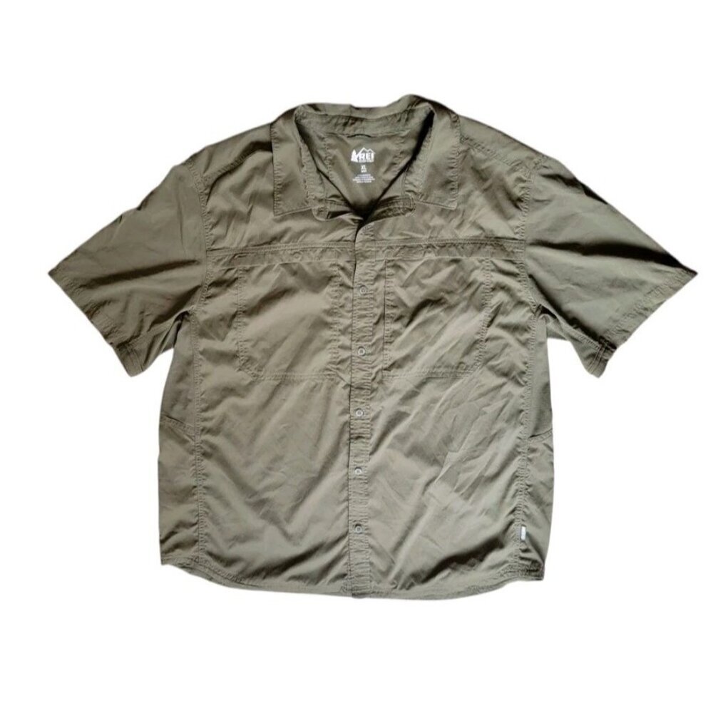 REI Mens XL Sahara Tech Vented Short Sleeve Nylon Button Shirt Hiking Green